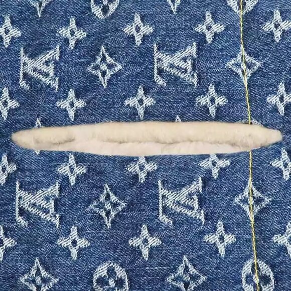 Auth LOUIS VUITTON x NIGO Monogram Denim Muffler Scarf Blue/Beige - Picture 4 of 8